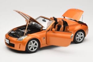 Nissan Fairlady Z Z33 Roadster Sunset Orange AUTOart 1:18 77377 Metall — bild 2 av 8