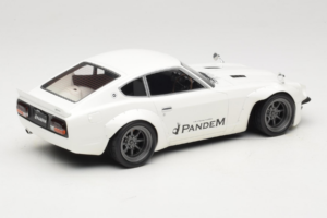 Nissan Fairlady Z Z34 Pandem Otto 1:18 OT1167 Resin — bild 2 av 6