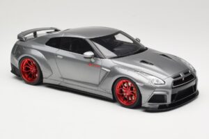 Nissan GT-R R35 Prior Design Grå GT Spirit 1:18 GT243 Resin — bild 4 av 6
