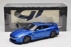 Nissan GT-R R35 Skyline Edition Bayside Blue GT Spirit 1:18 GT521 Resin — bild 6 av 6