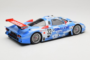 Nissan R390 GT1 #32 R. Calderari / J-D. Deletraz / B. Gachot Team Nissan 24 Hours of Le Mans 1998 GT Spirit 1:18 GT529 Resin — bild 2 av 6