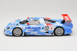Nissan R390 GT1 #32 R. Calderari / J-D. Deletraz / B. Gachot Team Nissan 24 Hours of Le Mans 1998 GT Spirit 1:18 GT529 Resin — bild 3 av 6