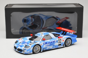 Nissan R390 GT1 #32 R. Calderari / J-D. Deletraz / B. Gachot Team Nissan 24 Hours of Le Mans 1998 GT Spirit 1:18 GT529 Resin — bild 6 av 6