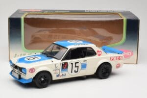 Nissan Skyline 2000GT-R KPGC10 #15 K. Takahashi Nissan Works JTCC 1972 Kyosho 1:18 08122B Metall — bild 8 av 8