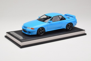 Nissan Skyline GT-R R32 Customized Version Blå MotorHelix 1:18 MH029CB Resin — bild 2 av 7