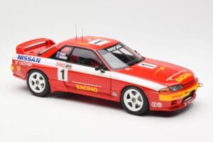 Nissan Skyline GT-R R32 #1 J. Richards / M. Skaife Bathurst 1000 Winner 1992 AUTOart 1:18 89279 Metall — bild 6 av 8