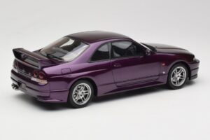 Nissan Skyline GT-R R33 V-Spec Midnight Purple Otto 1:18 OT1138 Resin — bild 2 av 6