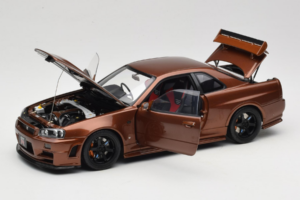 Nissan Skyline GT-R R34 Customized Metallic Bronze MotorHelix 1:18 M83414 Metall — bild 2 av 8
