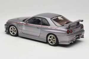 Nissan Skyline GT-R R34 Nismo S-Tune Silver AUTOart 1:18 77358 Metall — bild 7 av 8