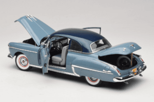 Oldsmobile 88 Blå Grease Auto World 1:18 AWSS103/06 Metall — bild 5 av 8