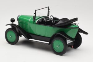 Opel 4 PS Laubfrosch Grön MCG 1:18 MCG18050 Metall — bild 5 av 6