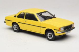 Opel Ascona B SR Gul Repad Front Sun Star 1:18 5384 Metall — bild 7 av 9