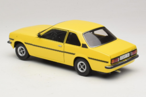 Opel Ascona B SR Gul Repad Front Sun Star 1:18 5384 Metall — bild 8 av 9