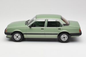 Opel Ascona C Metallic Light Green MCG 1:18 MCG18458 Metall — bild 3 av 6