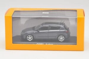 Opel Astra H Mörkblå Minichamps 1:43 B24910027-A1 Metall — bild 4 av 4