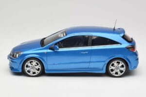 Opel Astra H OPC Arden Blue Otto 1:18 OT473 Resin — bild 3 av 6