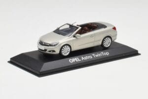 Opel Astra H Twin Top Silver Minichamps 1:43 403045633 Metall — bild 2 av 4