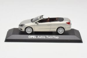 Opel Astra H Twin Top Silver Minichamps 1:43 403045633 Metall