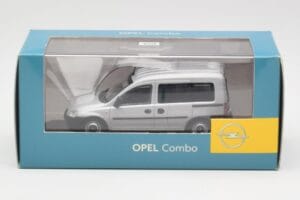 Opel Combo C Silver Minichamps 1:43 COMBO001 Metall — bild 4 av 4