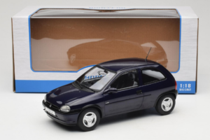 Opel Corsa B Dark Blue Metallic MCG 1:18 MCG18905 Metall — bild 6 av 6