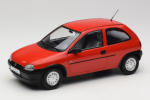 Opel Corsa B Röd MCG 1:18 MCG18513 Metall