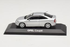 Opel Coupe Bertone Silver Minichamps 1:43 B24910027 Metall