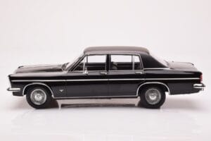 Opel Diplomat V8 Svart Norev 1:18 183687 Metall — bild 3 av 6