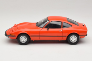 Opel GT/J Röd Minichamps 1:18 180049028 Metall — bild 4 av 8