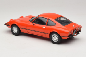 Opel GT/J Röd Minichamps 1:18 180049028 Metall — bild 7 av 8