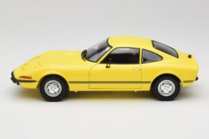 Opel GT/J Gul Minichamps 1:18 180049021 Metall — bild 4 av 8