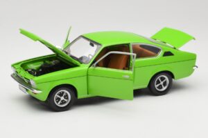 Opel Kadett C Coupe Grön Minichamps 1:18 180045620 Metall — bild 2 av 8