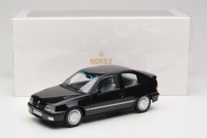Opel Kadett E GSi Svart Metallic Helmut Schmidt Norev 1:18 183617 Metall — bild 6 av 6