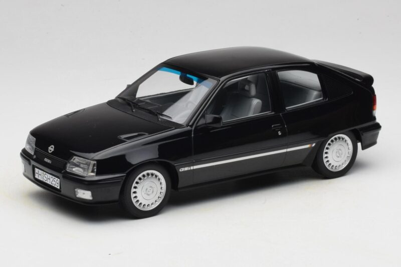 Opel Kadett E GSi Svart Metallic Helmut Schmidt Norev 1:18 183617 Metall