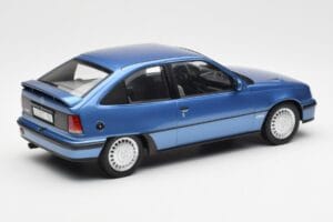 Opel Kadett E GSi Ljusblå Metallic Norev 1:18 183615 Metall — bild 2 av 6