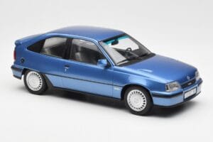 Opel Kadett E GSi Ljusblå Metallic Norev 1:18 183615 Metall — bild 4 av 6