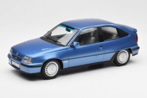 Opel Kadett E GSi Ljusblå Metallic Norev 1:18 183615 Metall