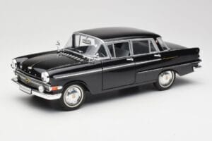 Opel Kapitan P1 Svart Revell 1:18 08822 Metall