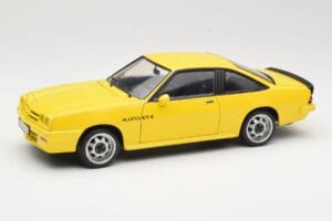 Opel Manta B GT/E Gul Revell 1:18 08421 Metall