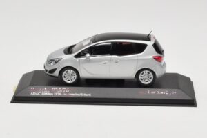 Opel Meriva B Silver Metallic Minichamps 1:43 400040000 Metall