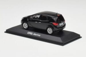 Opel Meriva B Svart Minichamps 1:43 400040005 Metall — bild 3 av 4