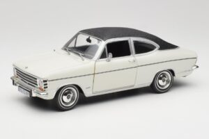 Opel Olympia A Coupe Vit Svart Revell 1:18 8446 Metall