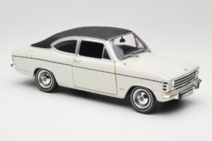 Opel Olympia A Coupe Vit Svart Revell 1:18 8446 Metall — bild 6 av 8
