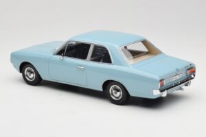 Opel Rekord C Ljusblå Minichamps 1:18 107047002 Metall — bild 5 av 6