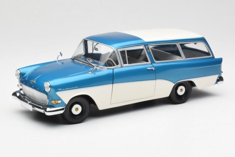 Opel Rekord P1 Caravan Blå Metallic Minichamps 1:18 180043210 Metall