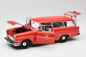 Opel Rekord P1 Caravan Feuerwehr Neuenkirchen Minichamps 1:18 180043291 Metall — bild 2 av 8