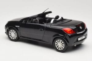 Opel Tigra TwinTop B Svart Norev 1:18 183600 Metall — bild 7 av 8