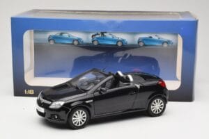 Opel Tigra TwinTop B Svart Norev 1:18 183600 Metall — bild 8 av 8