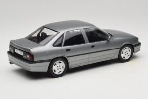 Opel Vectra A 2000 16V Mörkgrå MCG 1:18 MCG18462 Metall — bild 2 av 6