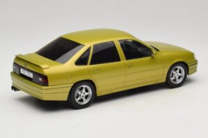 Opel Vectra A 2000 16V Gul MCG 1:18 MCG18463 Metall — bild 2 av 6