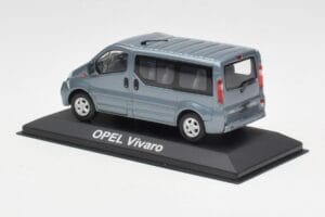 Opel Vivaro A Blågrå Minichamps 1:43 VIVARO001 Metall — bild 3 av 4